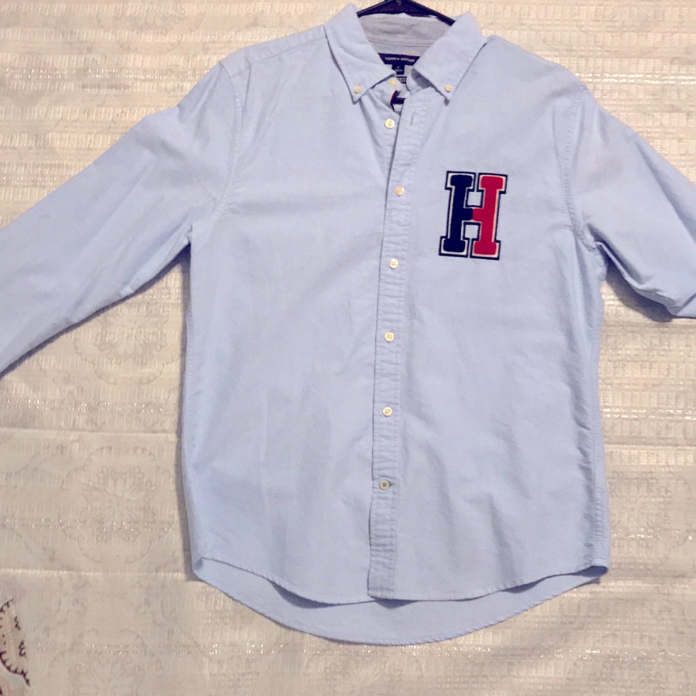 Medium long sleeve Tommy Hilfiger shirt